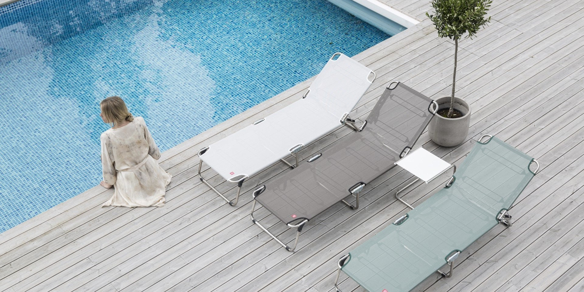 Bains de soleil & Chaises de plage.