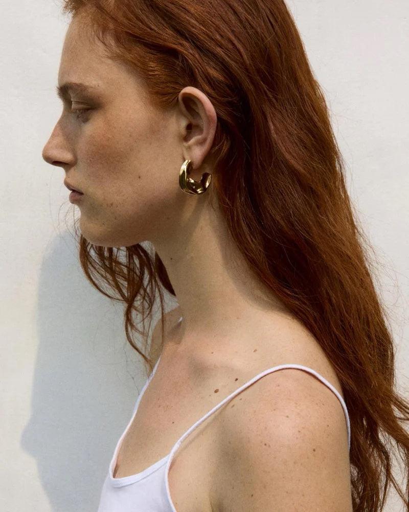 Créoles Le Drapé, Louise Damas