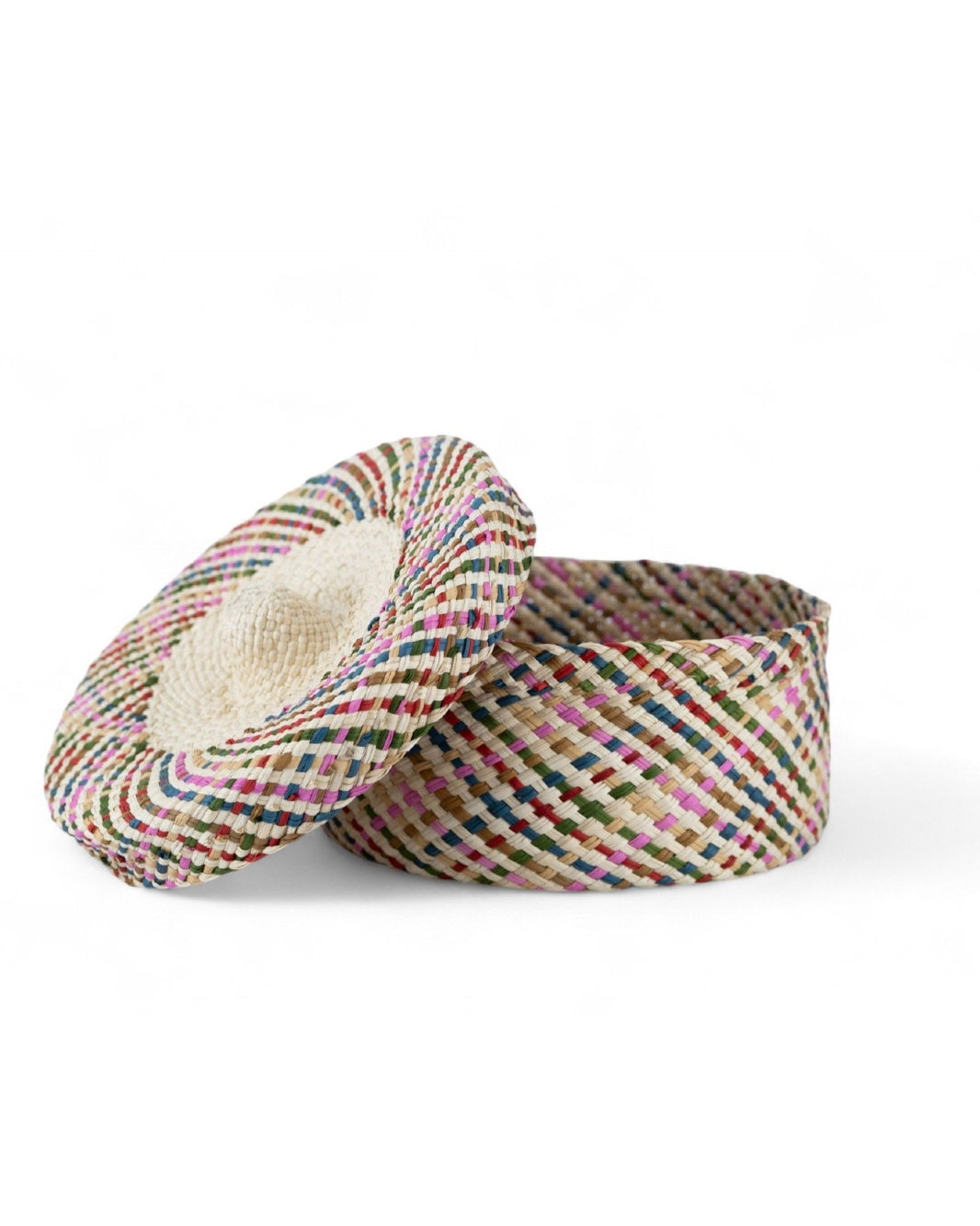 Petit Panier, Army, Pao Maison