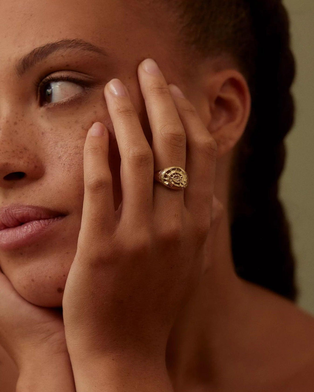 Bague Chevalière Venus, Louise Damas
