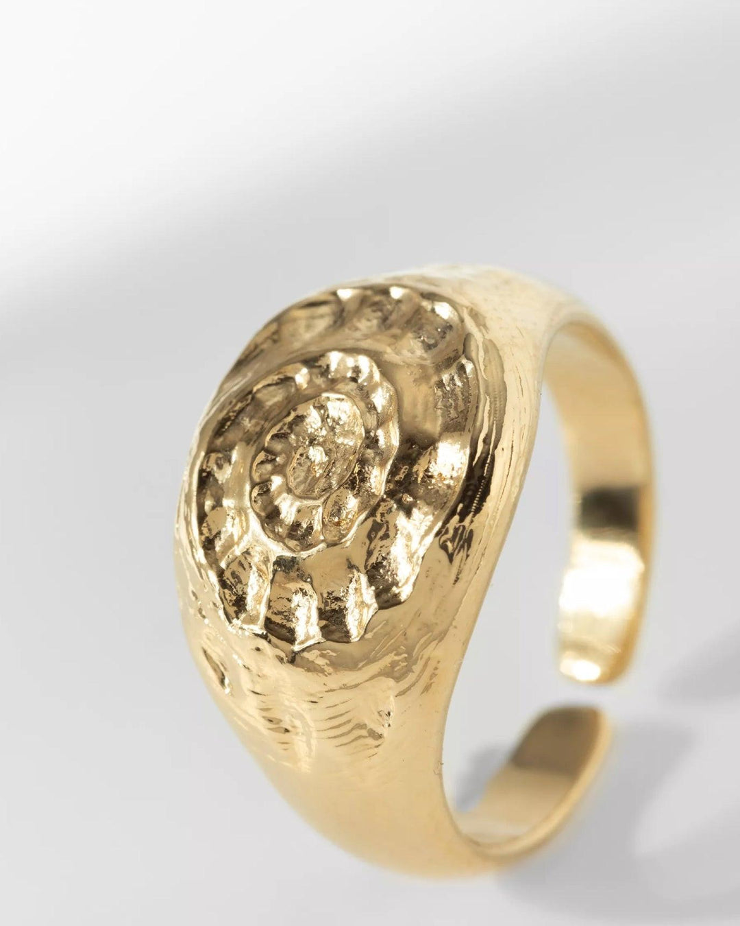 Bague Chevalière Venus, Louise Damas