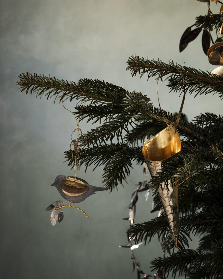 Décoration de Noël, Oiseau sur une branche.