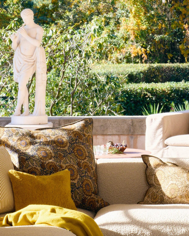 Coussin Vice Versa Lin Wabi Sabi Imprimé, Les Tournesols Cobalt, Maison de Vacances