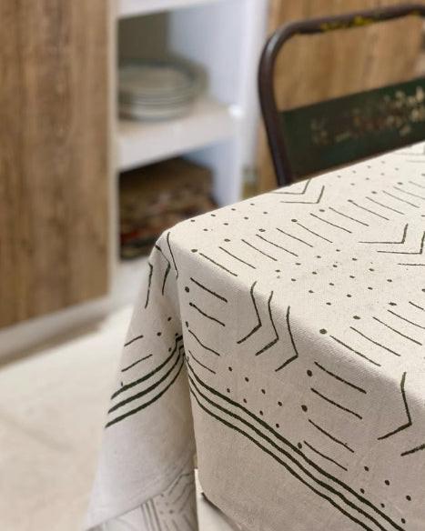 Nappe Isanah, Cypres, Claire Gasparini