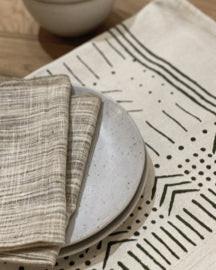 Nappe Isanah, Cypres, Claire Gasparini