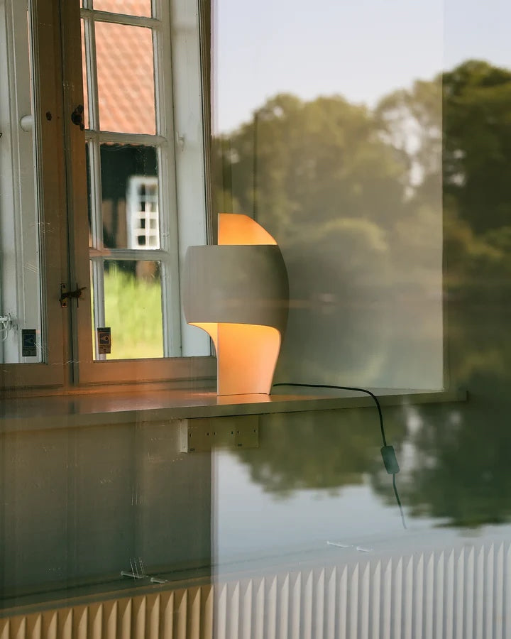 Lampe B