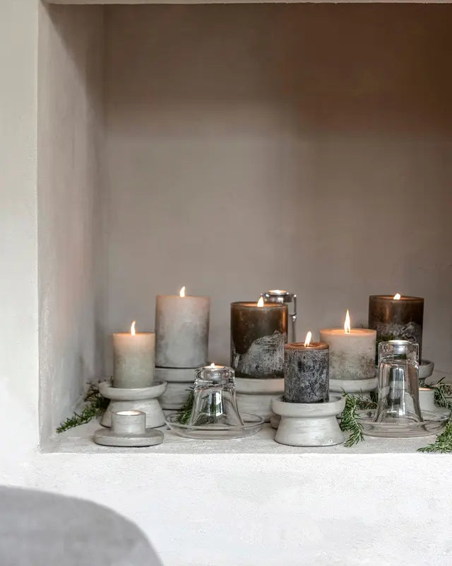 Bougeoir Kenny, Gommaire