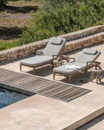 Table d’appoint Laya L, Gommaire