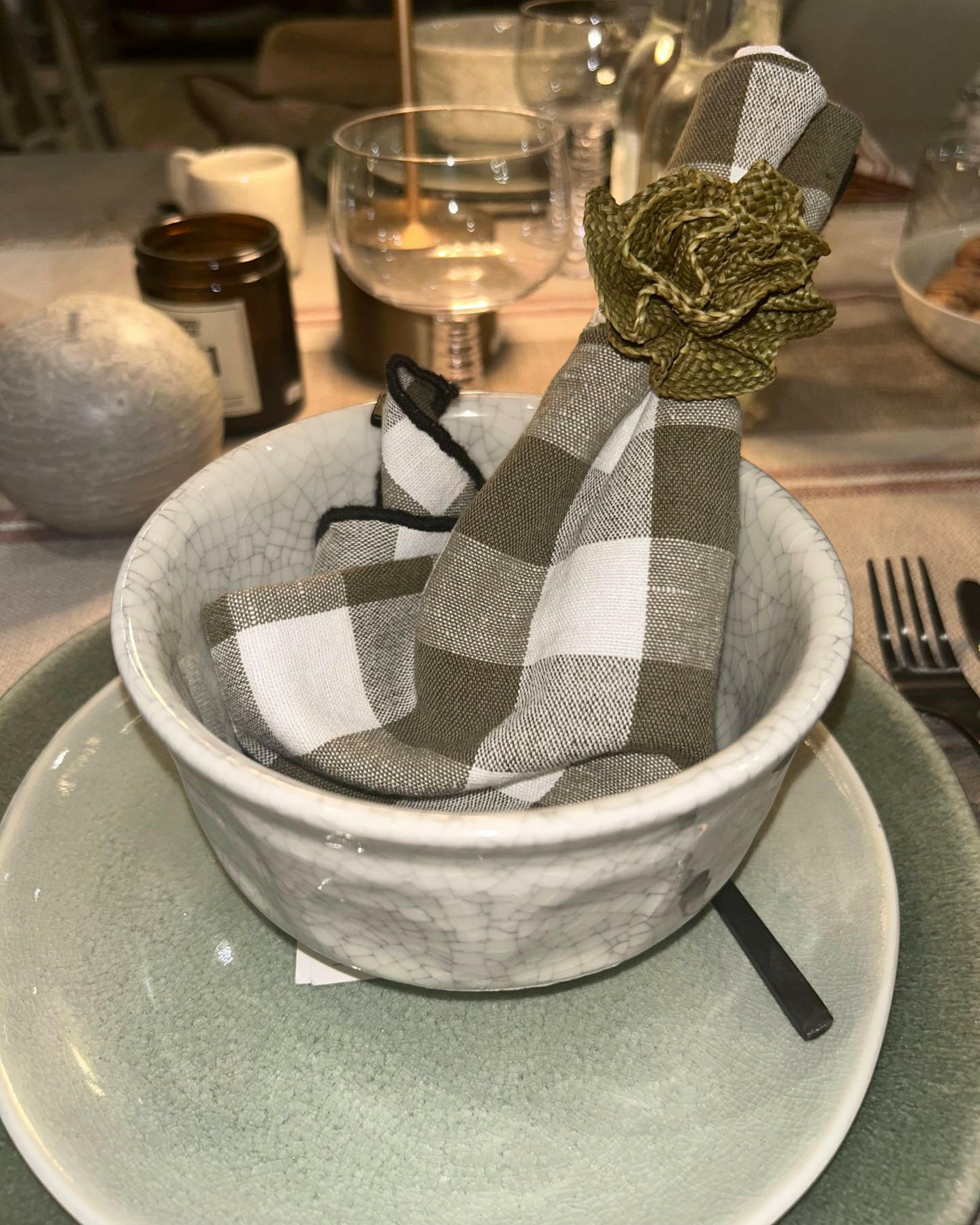 Rond de Serviette, Fleur Kaki, Pao Maison