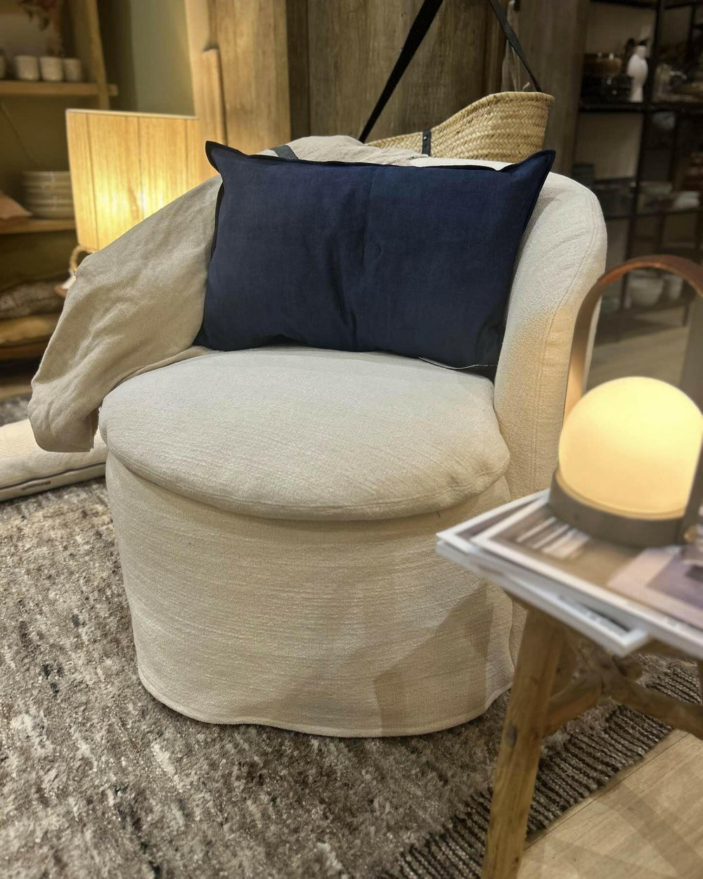 Coussin Vice Versa Black Line Chenille Soft Washed, Indigo / Bourdon Indigo, Maison de Vacances