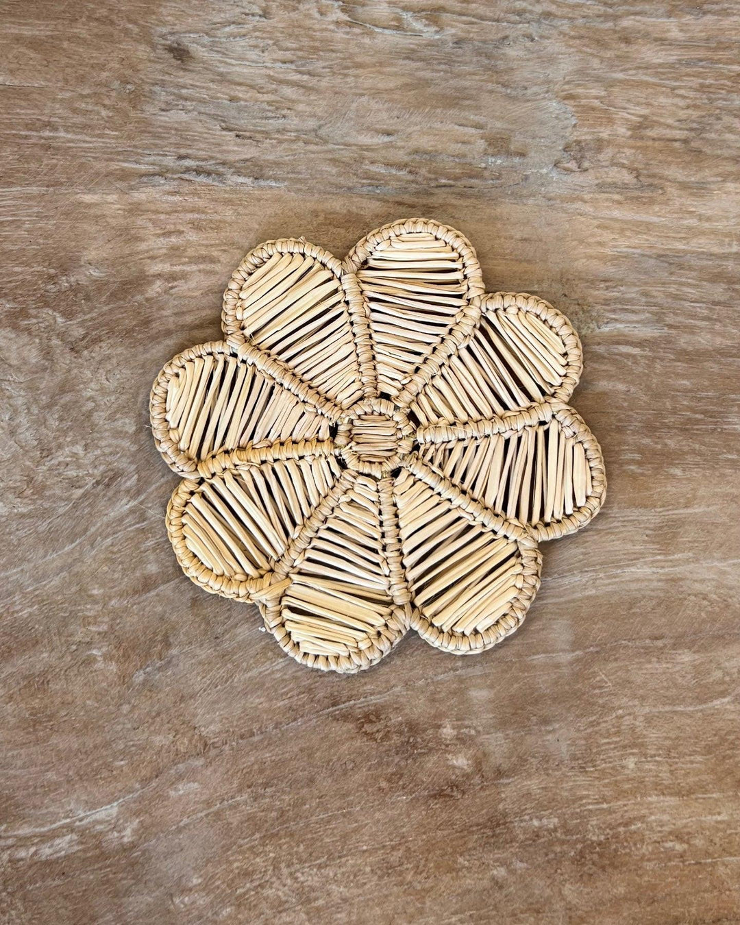 Dessous de verre Daisy naturel, vue du motif Daisy