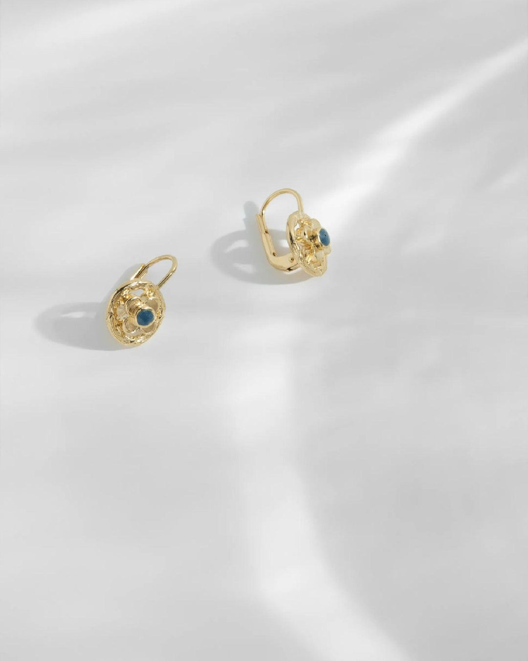 Dormeuses Madeleine, Louise Damas