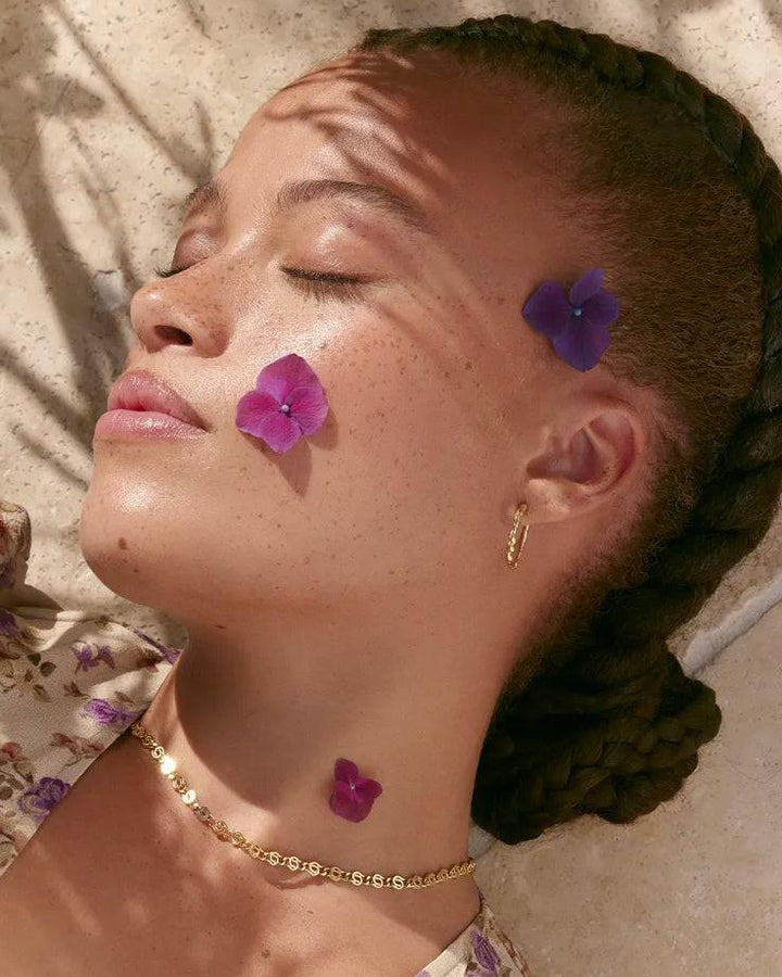 Créoles Iris, Louise Damas