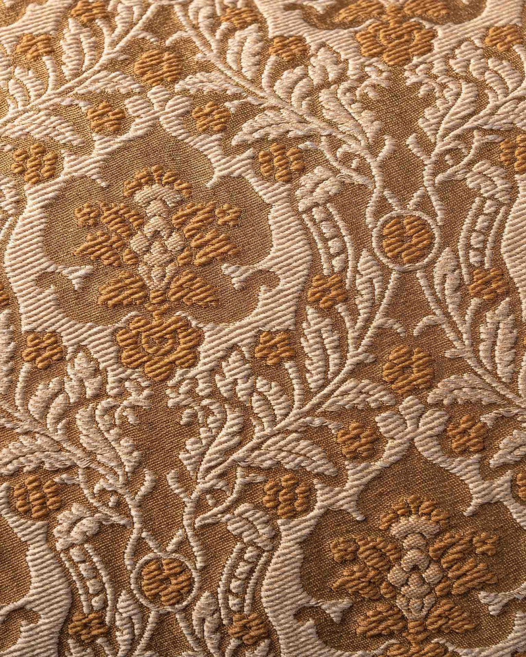 Coussin Adina, The House Of Lyria