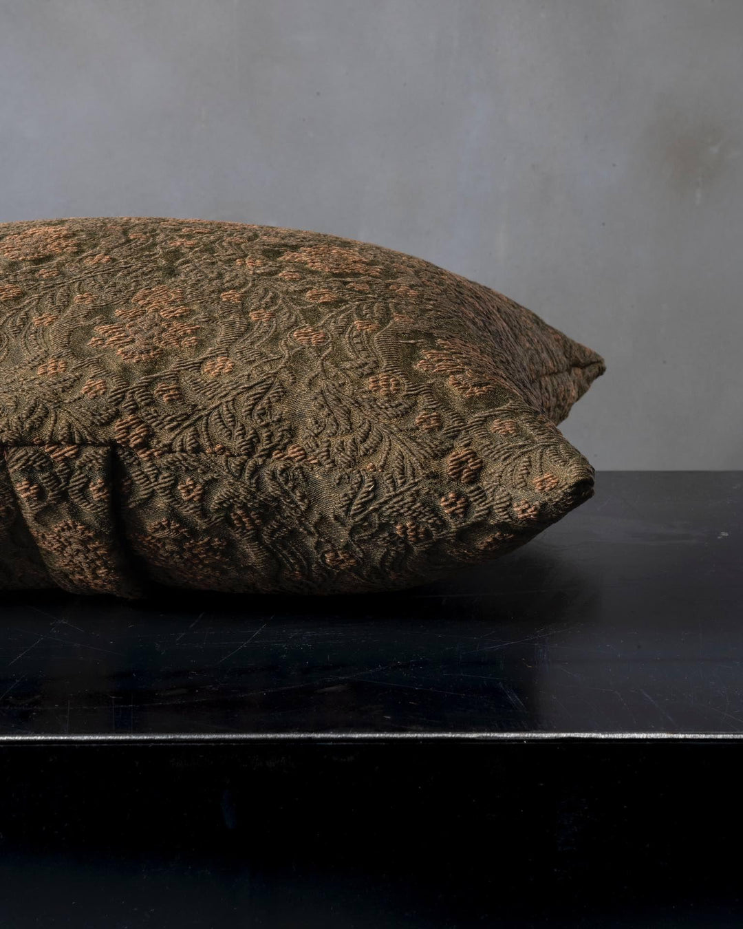 Coussin Adria, the House Of Lyria