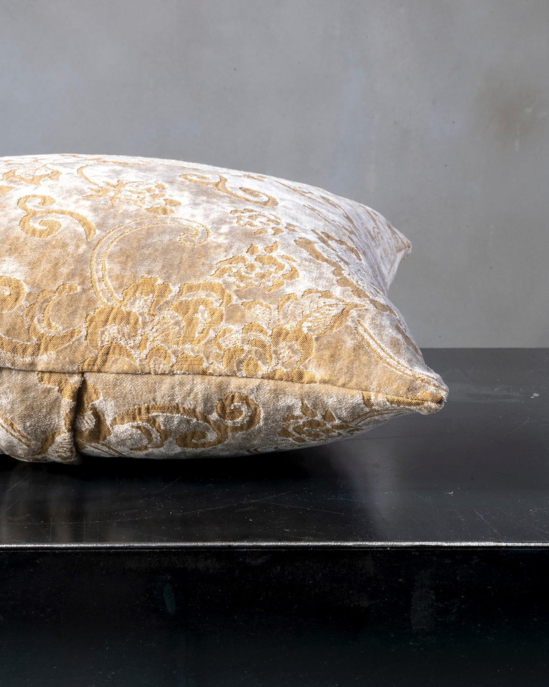 Coussin Sponge, The House Of Lyria