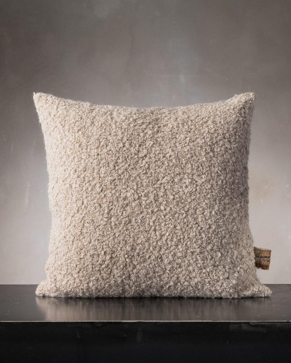 Coussin Capriccio Beige, The House of Lyria