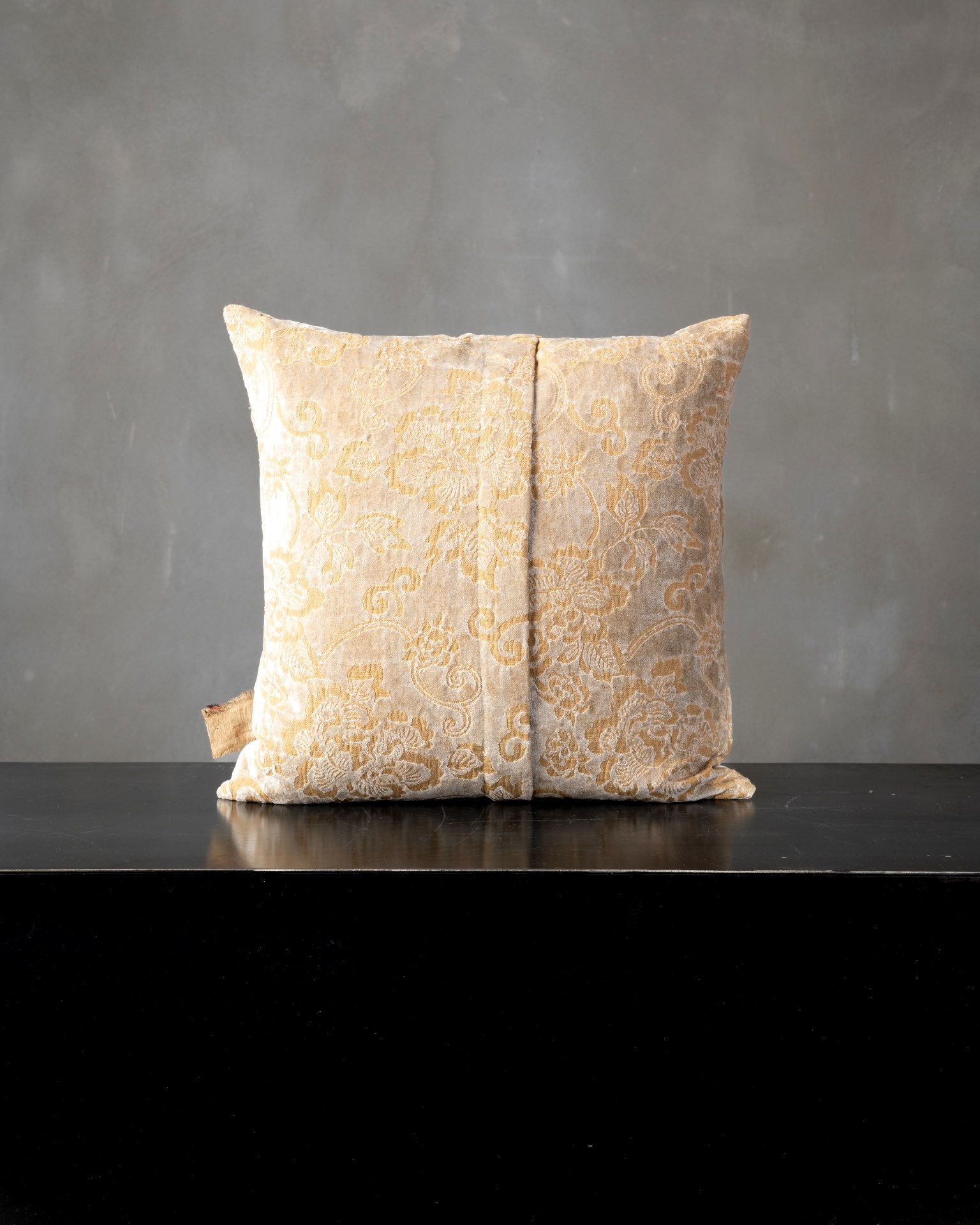 Coussin Sponge, The House Of Lyria