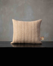 Coussin Lucido, The House of Lyria