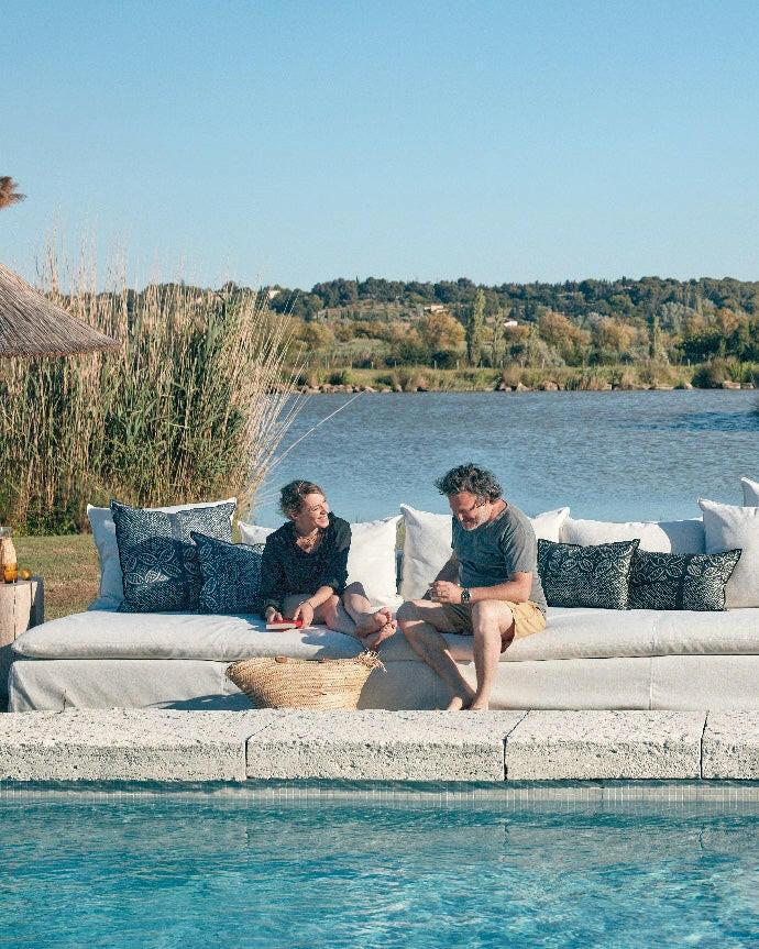 Coussin Vice Versa Toile In & Outdoor Bogolan Indigo, Maison de Vacances