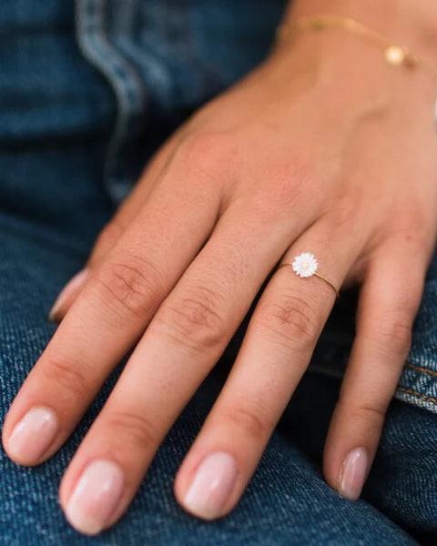 Bague Marguerite, Nacre Blanche, Fabien Ajzenberg