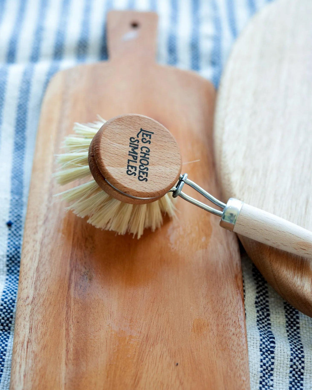 Brosse à Vaisselle en Bois, les choses simples 