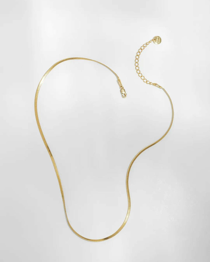 Collier Nami, Louise Damas
