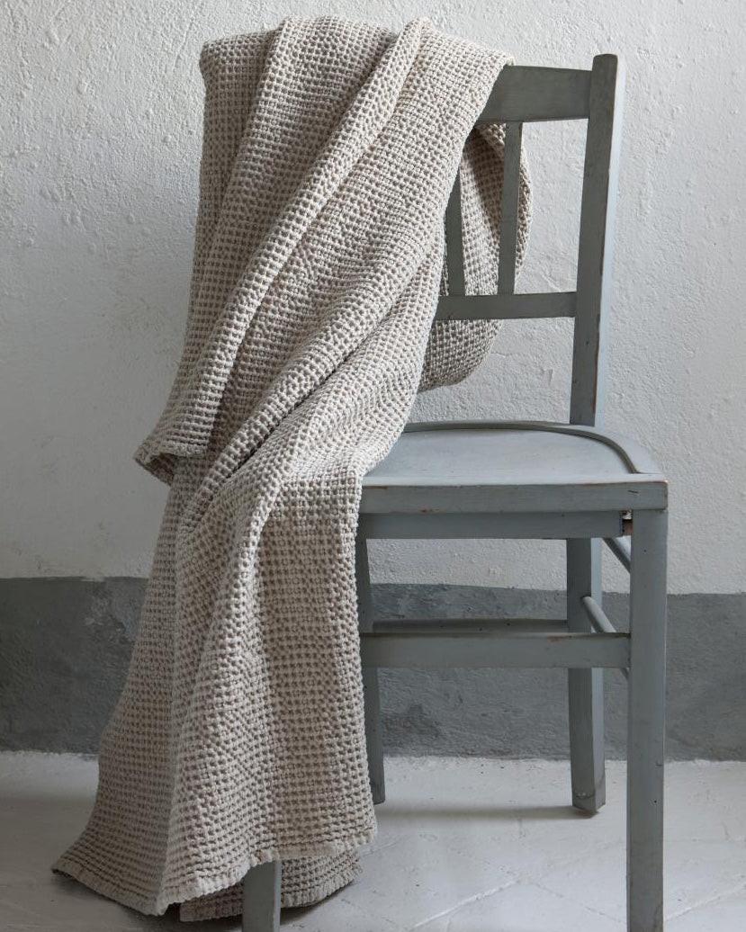 Maia Bedspread, Linen