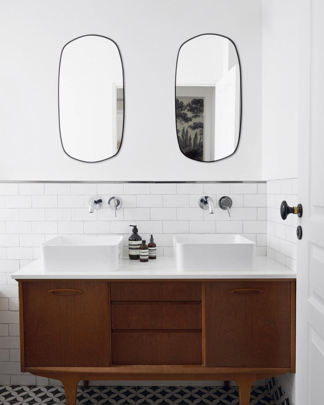 Miroir Vanessa Lambert n°32, 40 x 75cm.