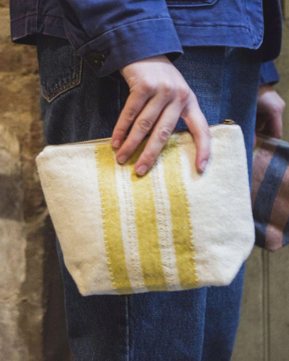 The Belgian Pouch, Inyo.