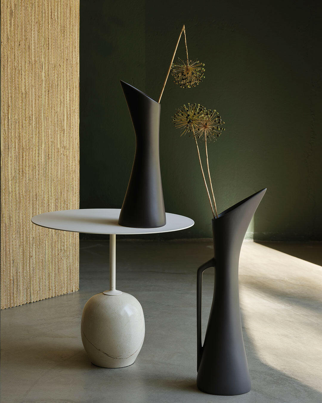 Vase Stolt avec poignée - -MENT-Halo Concept