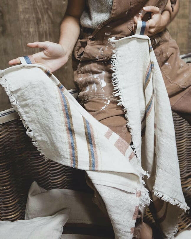 the_belgian_towel_fouta_libeco_harlan_stripe_halo concept