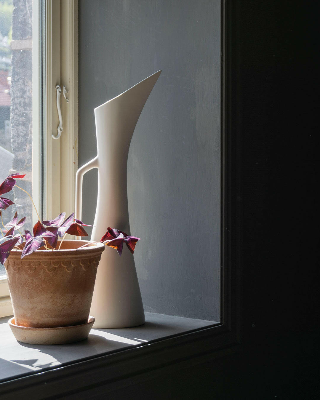 Vase Stolt avec poignée - -MENT-Halo Concept