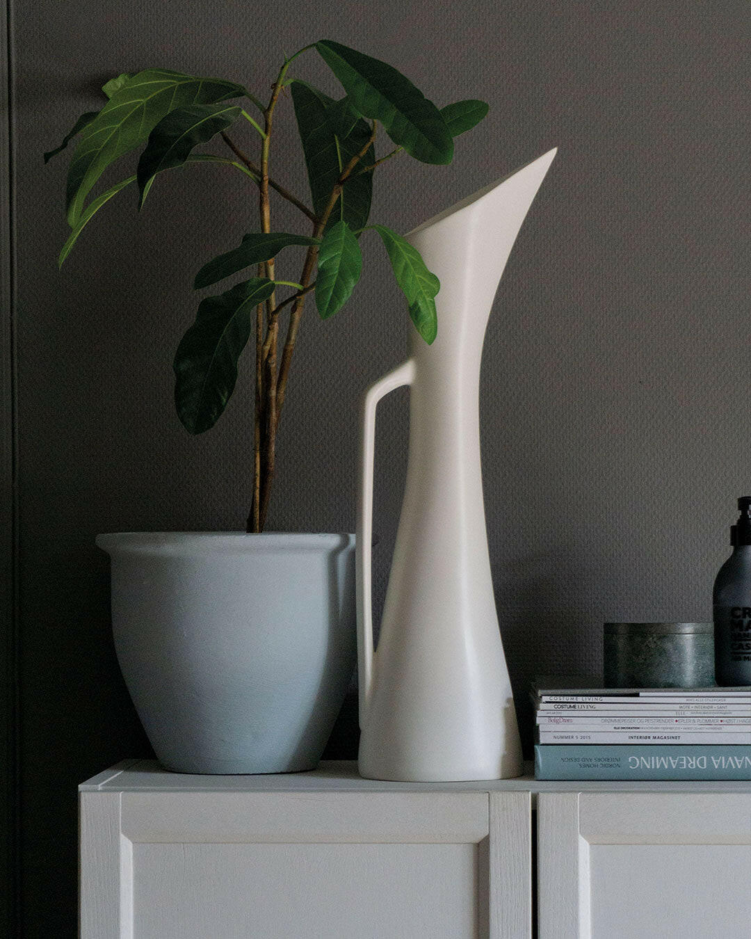 Vase Stolt avec poignée - -MENT-Halo Concept