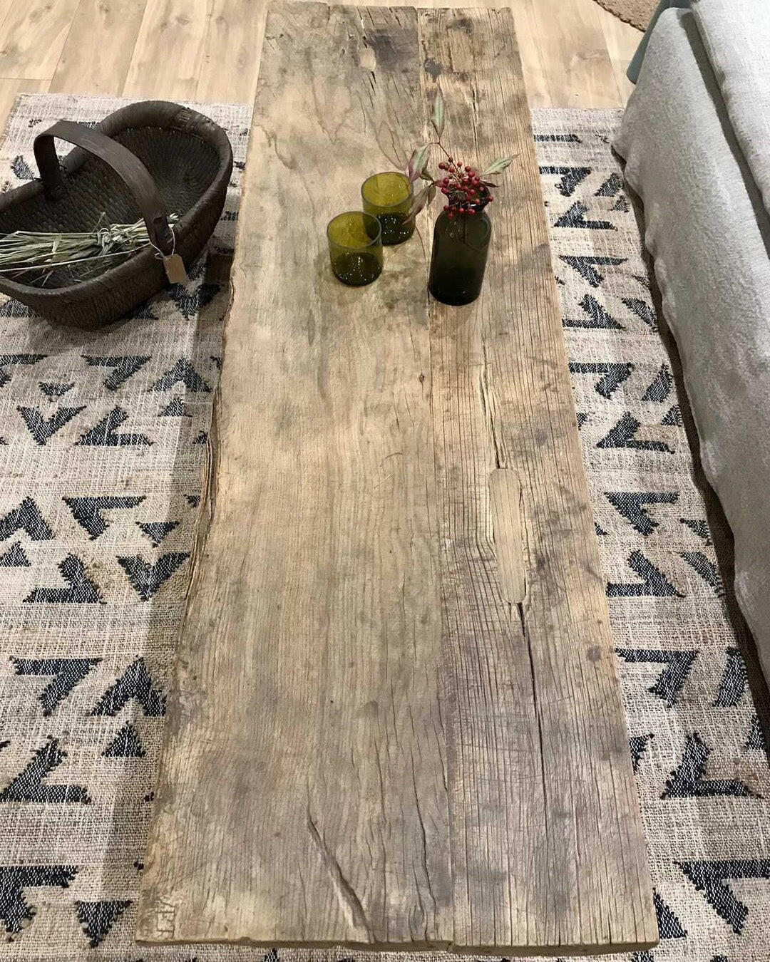 Table basse vintage bois orme - large.