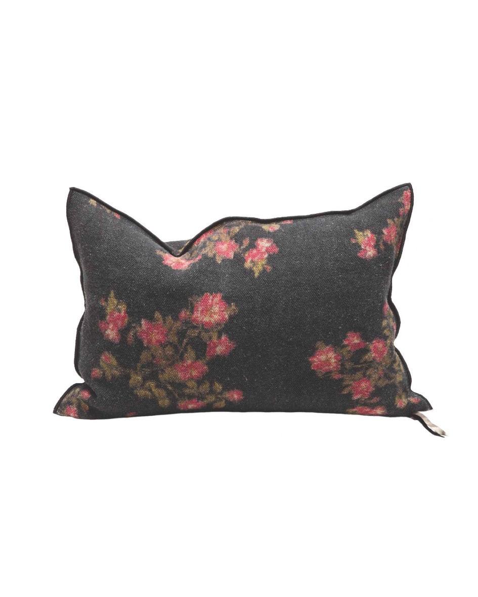 Coussin Vice Versa Lin Wabi Sabi Les Roses Magenta Maison de Vacances