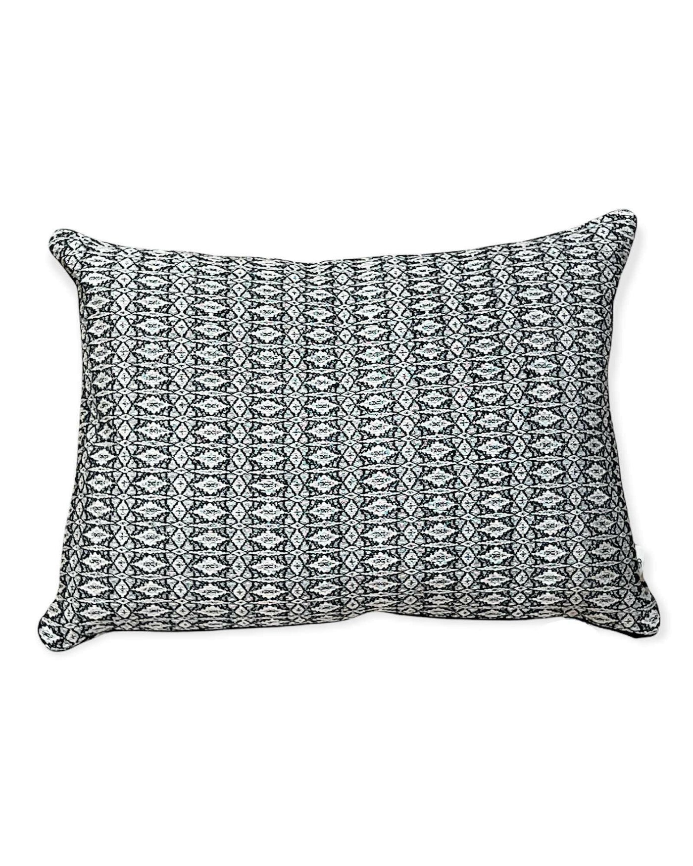 Naya Cushion