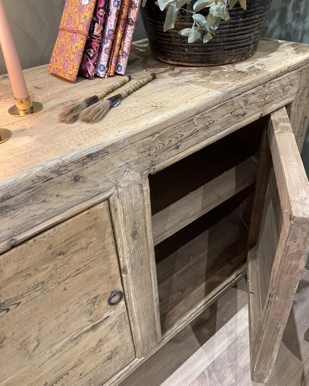 Sideboard vintage.