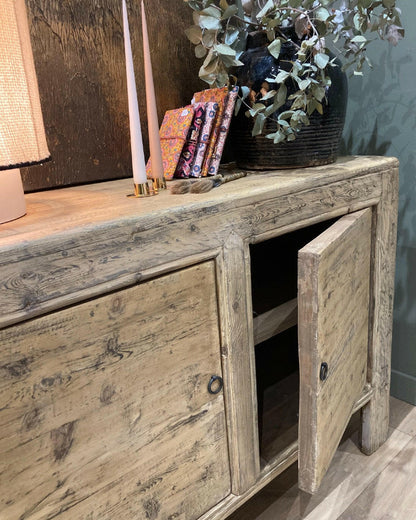 Sideboard vintage.