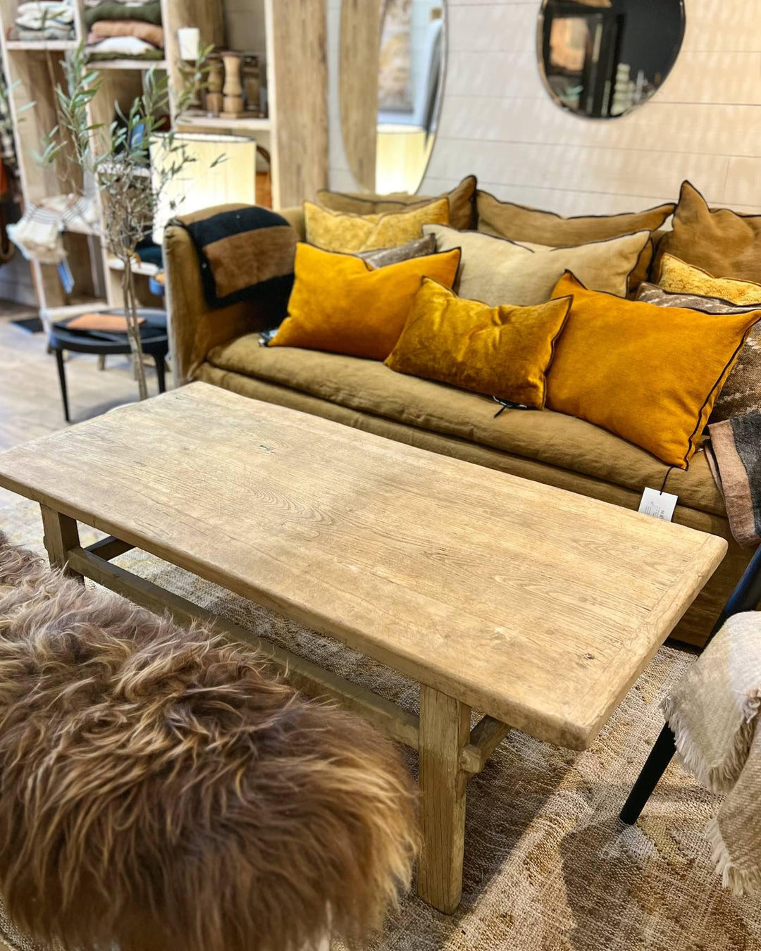 Table basse vintage bois orme 2.