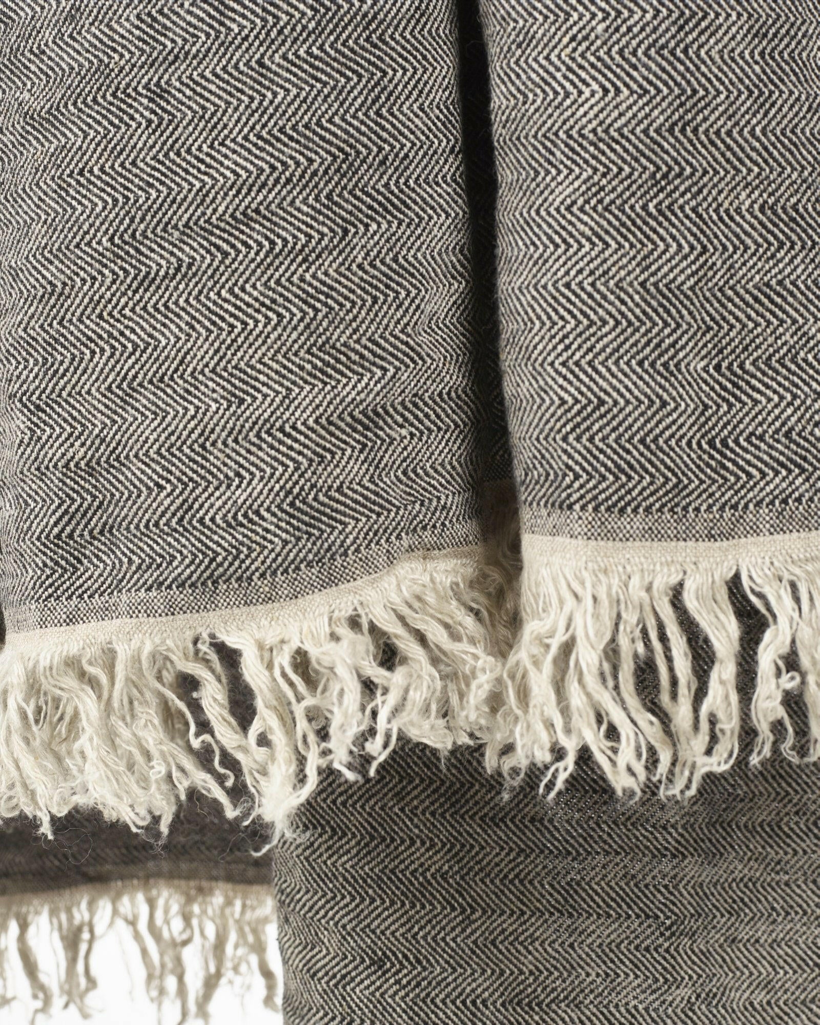 the_belgian_towel_fouta_libeco_tack_stripe_halo concept
