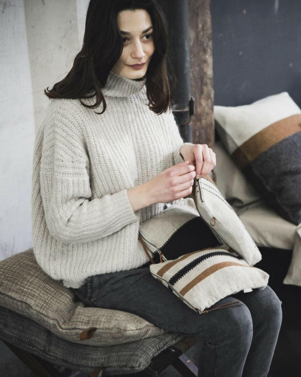 Etui Foundry Libeco Halo Concept