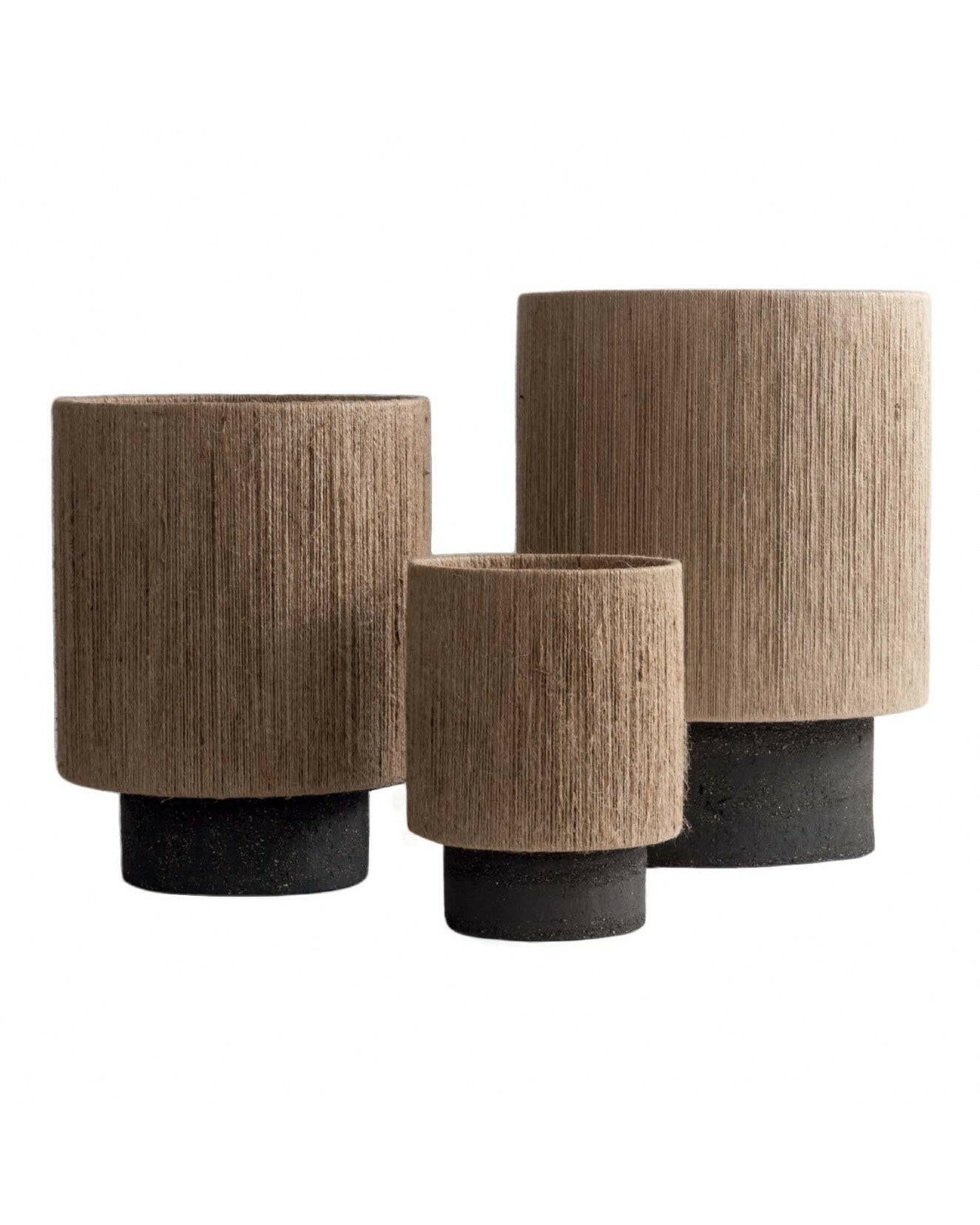 Lampe Kalé Grès Argile Noir & Fil de Jute Tendu à la main Maison de Vacances