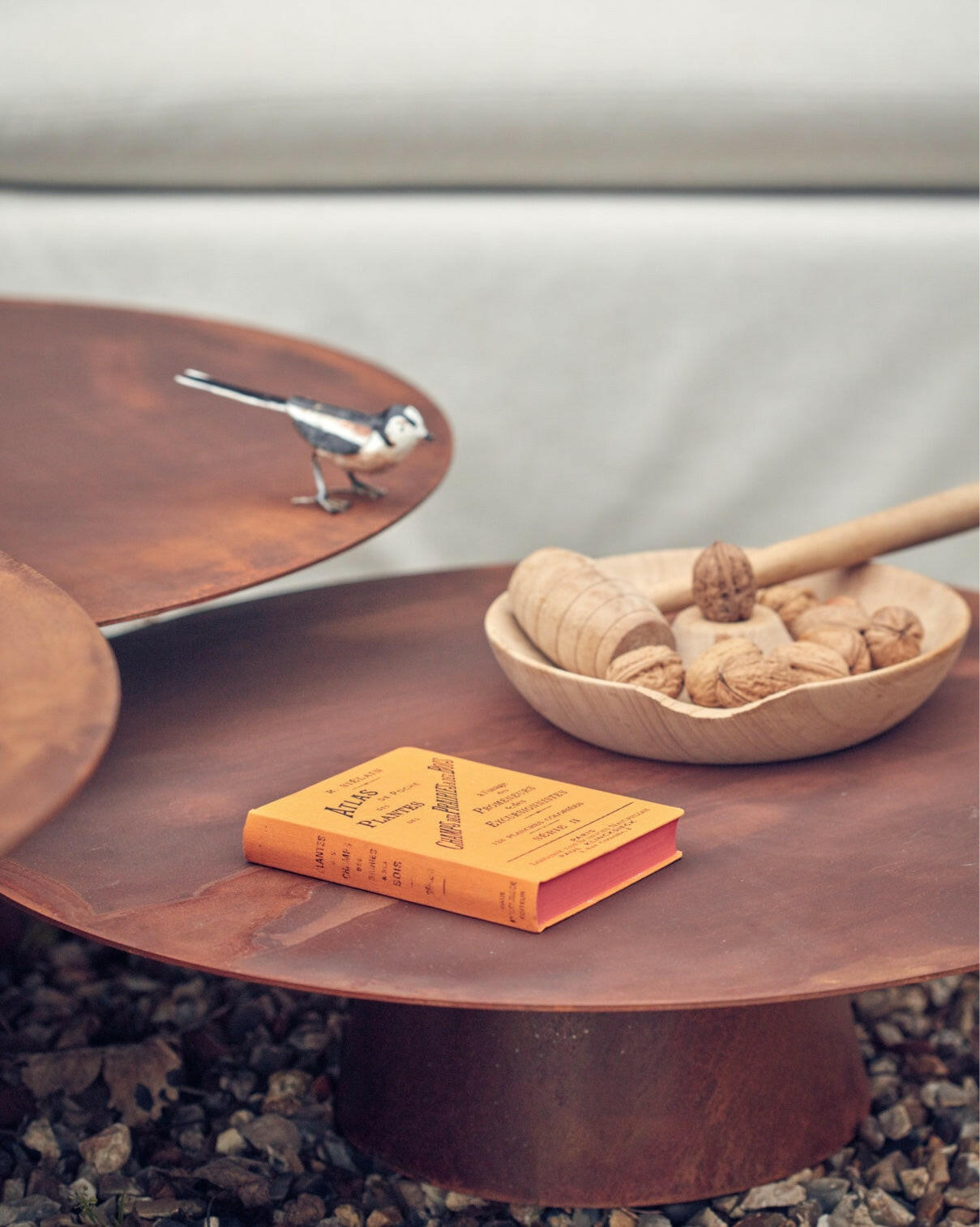 Table basse Beside Wabi Sabi acier oxydé Maison de Vacances