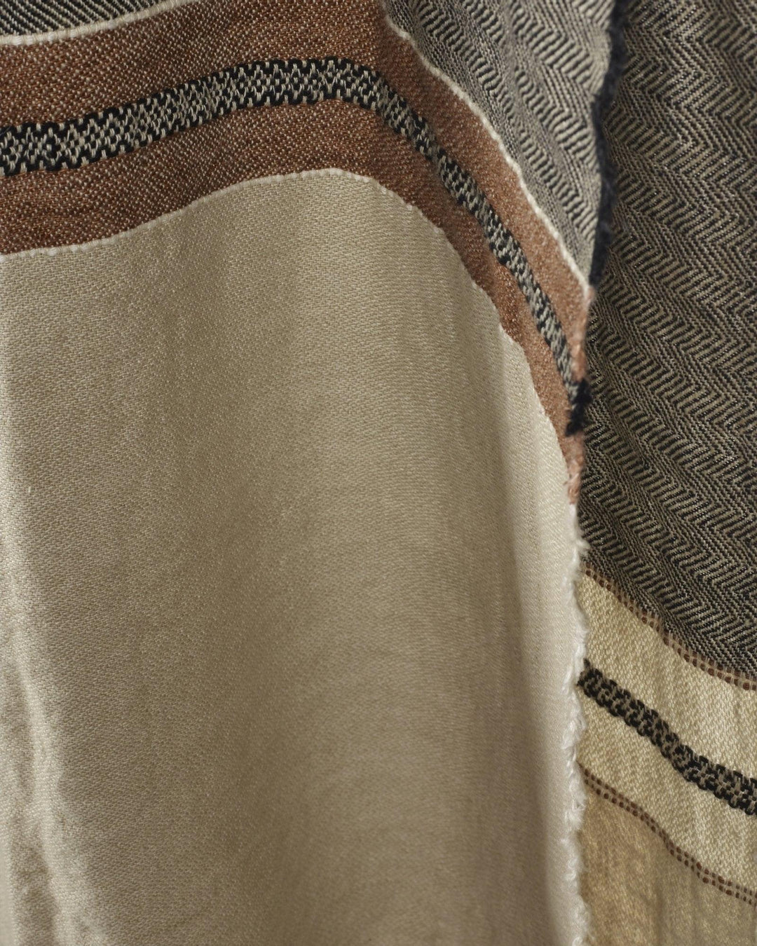 the_belgian_towel_fouta_libeco_beeswas_stripe_halo concept