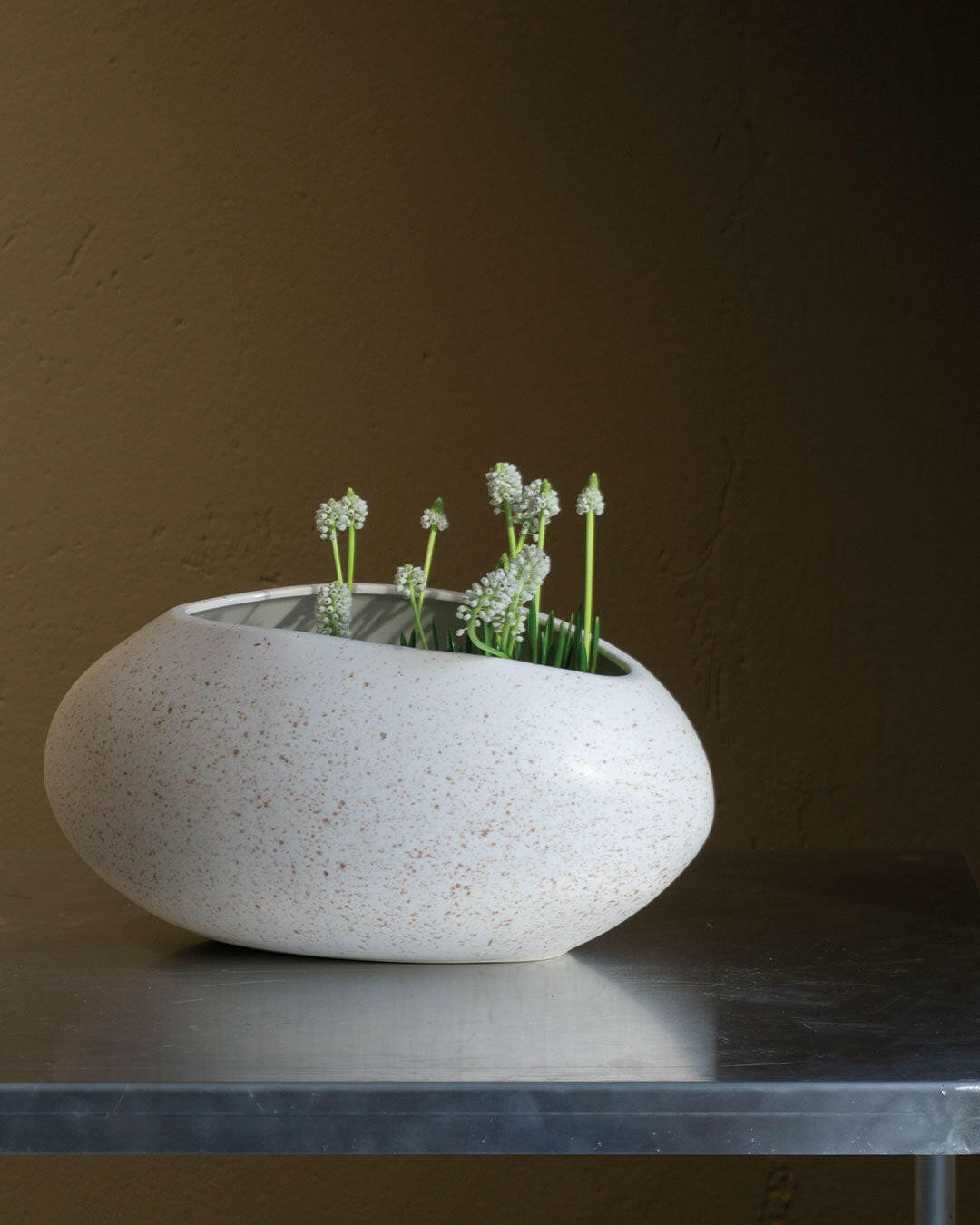 Vase œuf Krum - -MENT-Halo Concept